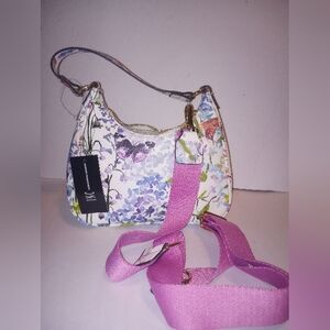 NWT I.N.C. INTERNATIONAL CONCEPTSZaree Floral Small Crossbody